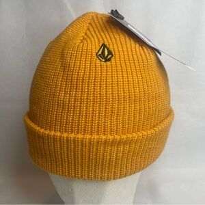 Volcom Full Stone Beanie Skull Cap Unisex OSFA “Vintage Gold” Logo Winter Hat